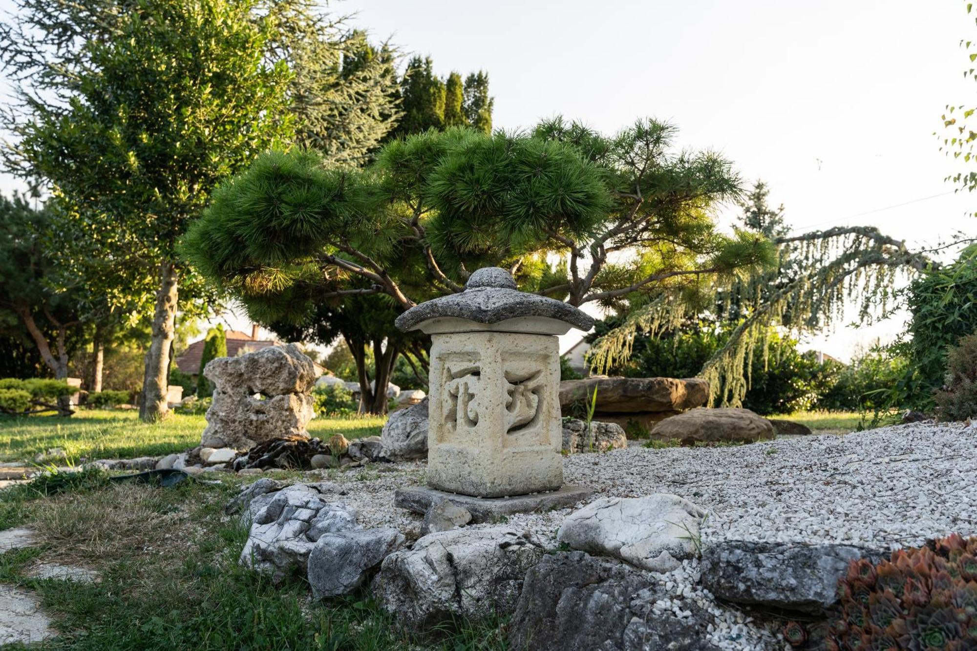 Villa Garden Zalaegerszeg Eksteriør billede