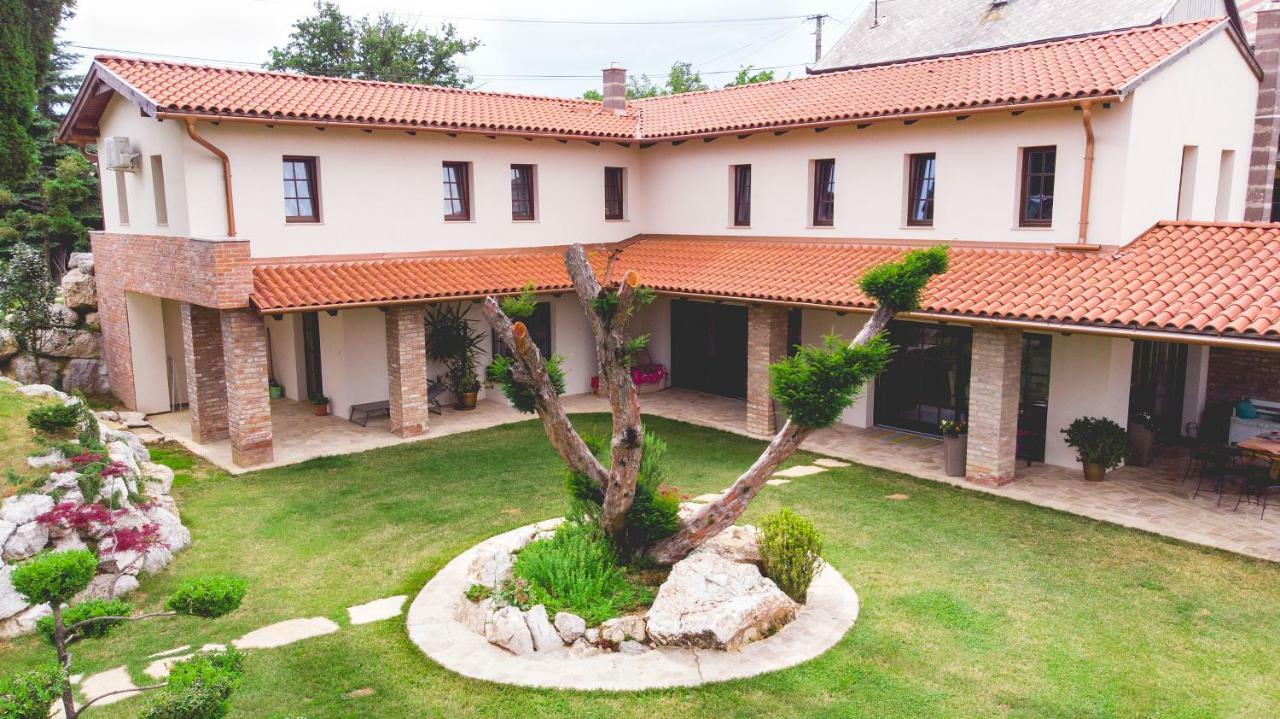 Villa Garden Zalaegerszeg Eksteriør billede